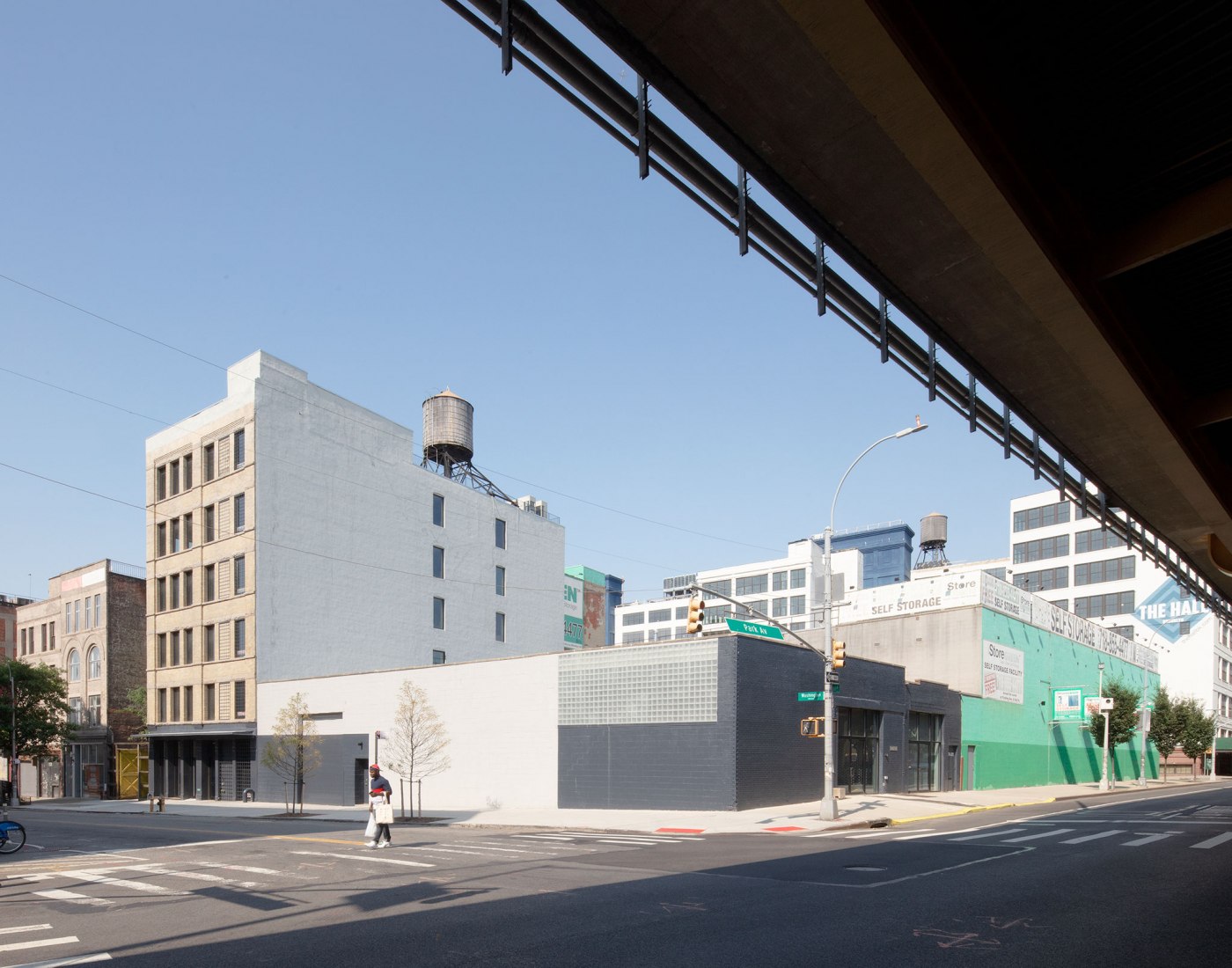 77 Washington building by Worrell Yeung. Photograph by Naho Kubota