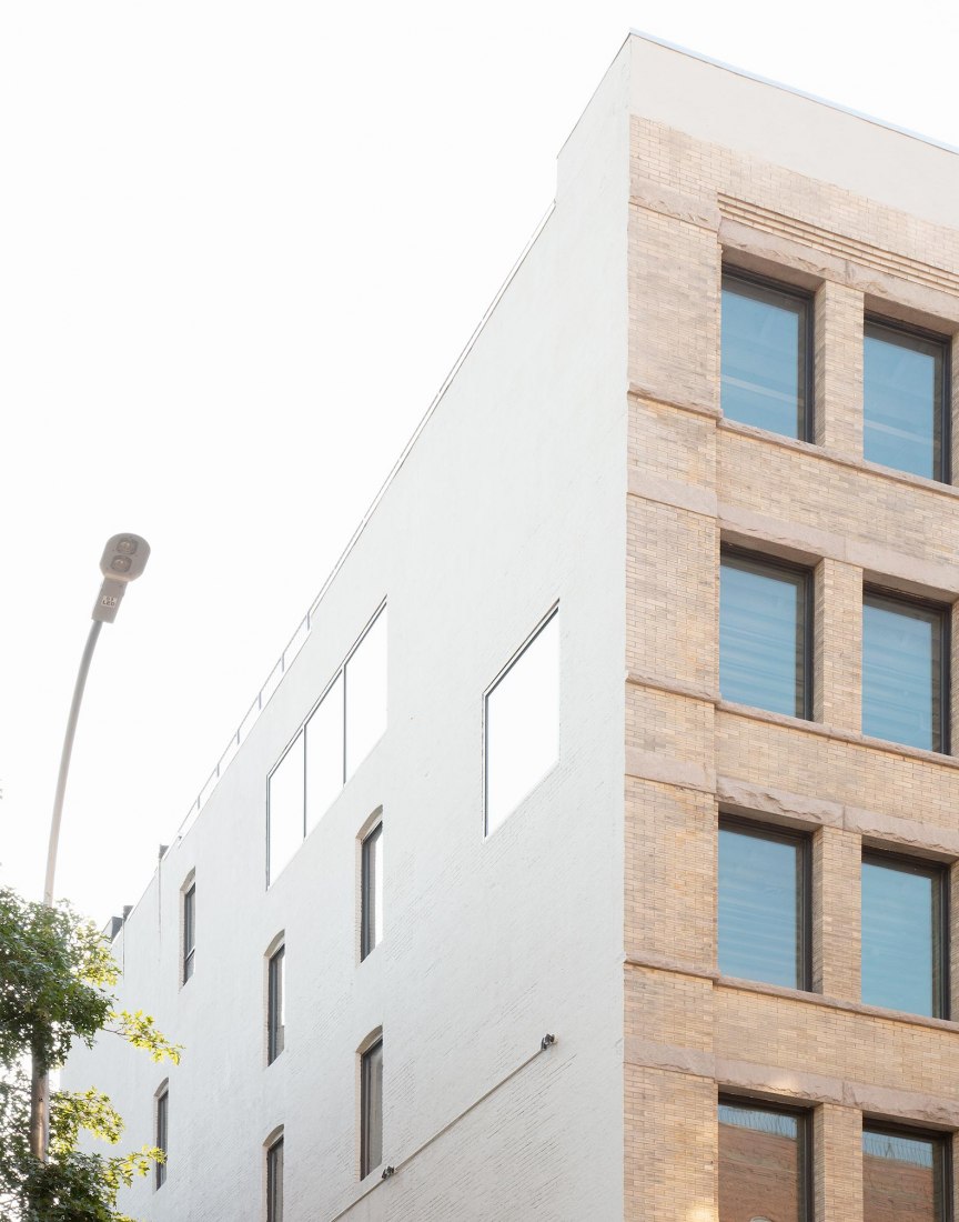 77 Washington building by Worrell Yeung. Photograph by Naho Kubota