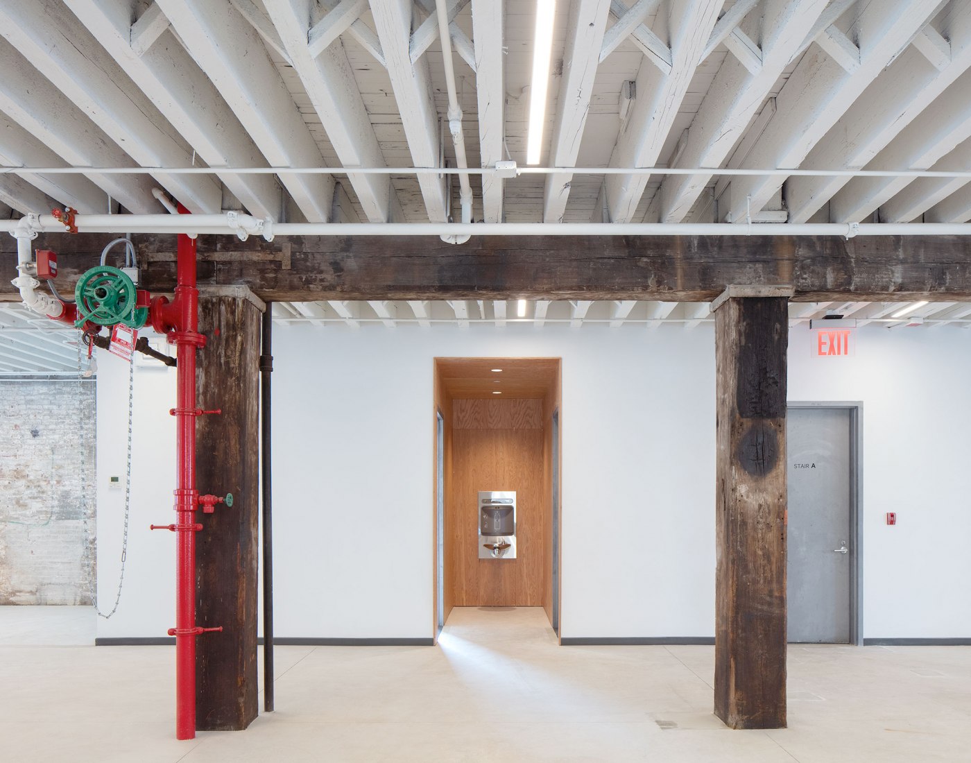 77 Washington building by Worrell Yeung. Photograph by Naho Kubota