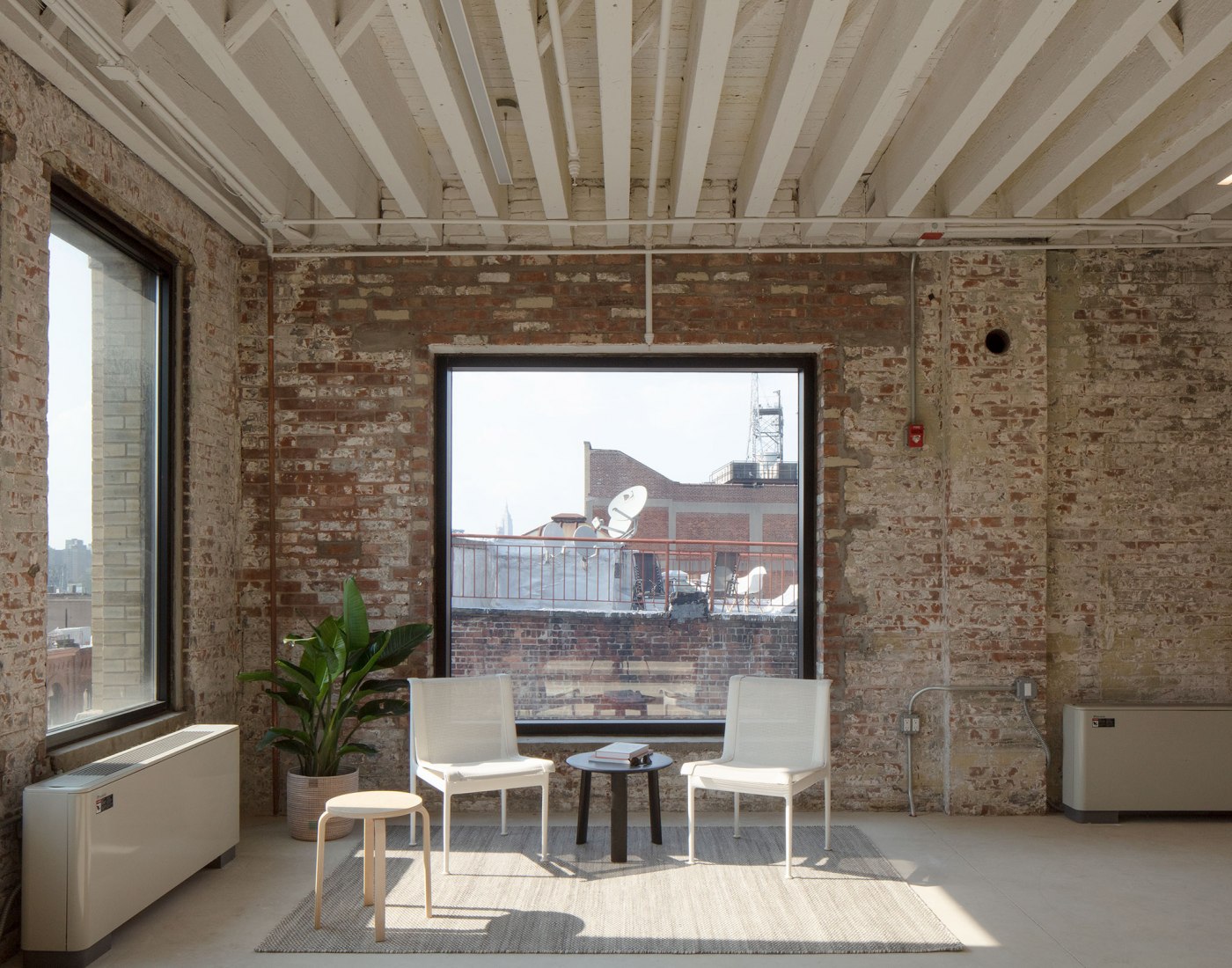 77 Washington building by Worrell Yeung. Photograph by Naho Kubota