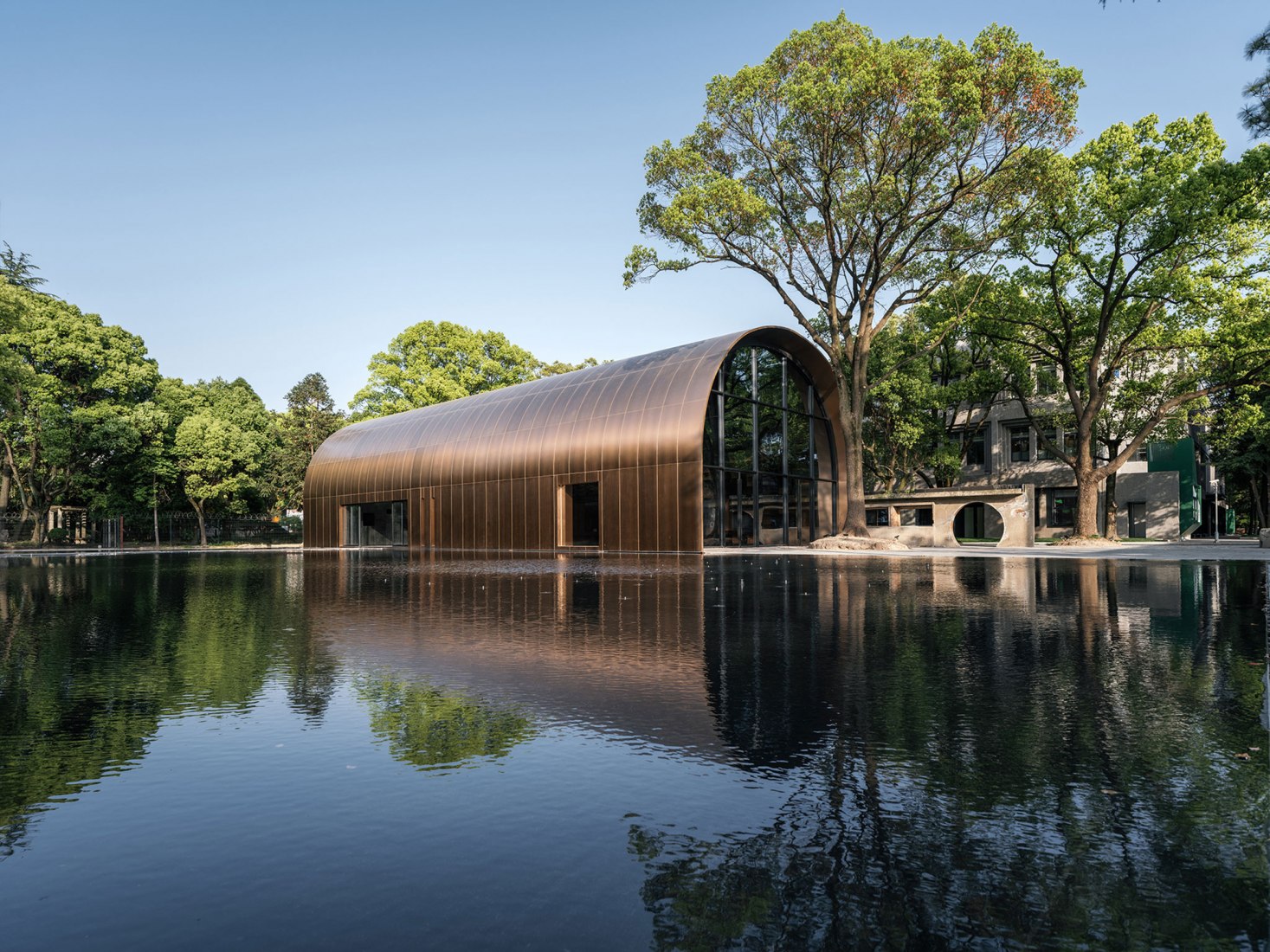 «Copper Blockhouse» por Wutopia Lab. Fotografía por CreatAR Images.