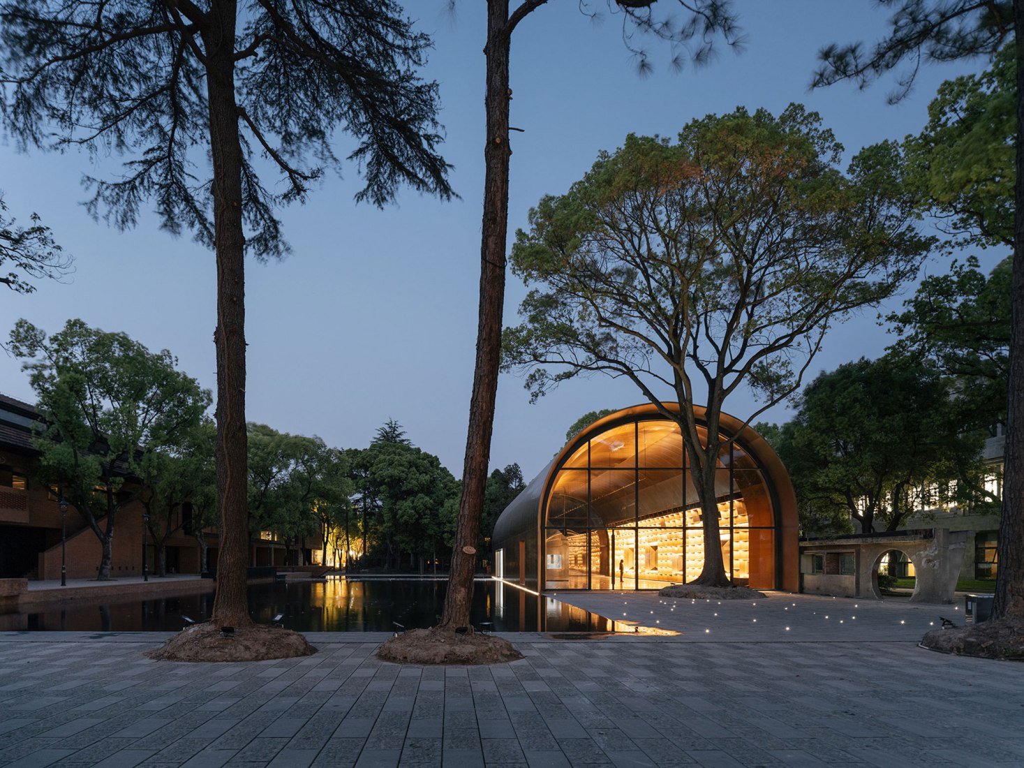 «Copper Blockhouse» por Wutopia Lab. Fotografía por CreatAR Images.