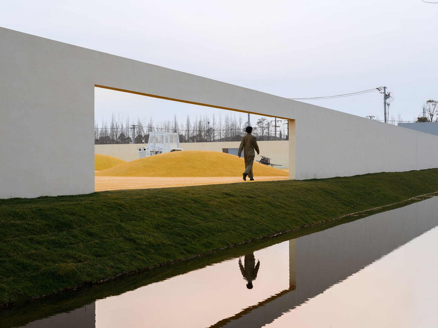 El corral dorado. El País de la Cucaña del hombre corriente por Wutopia Lab. Fotografía por CreatAR Images