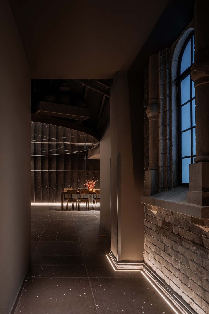Tienda de poesía Sinan Books por Wutopia Lab. Fotografía por CreatAR Images