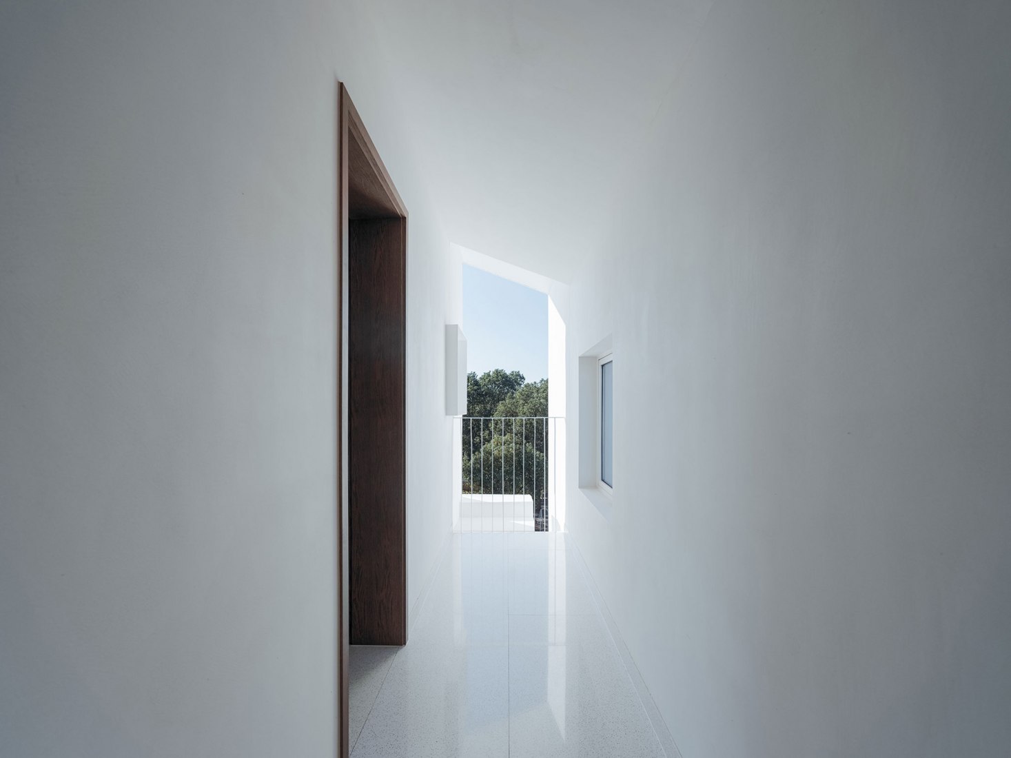 The White Suzhou Section Homestay por Wutopia Lab. Fotografía por CreatAR Images