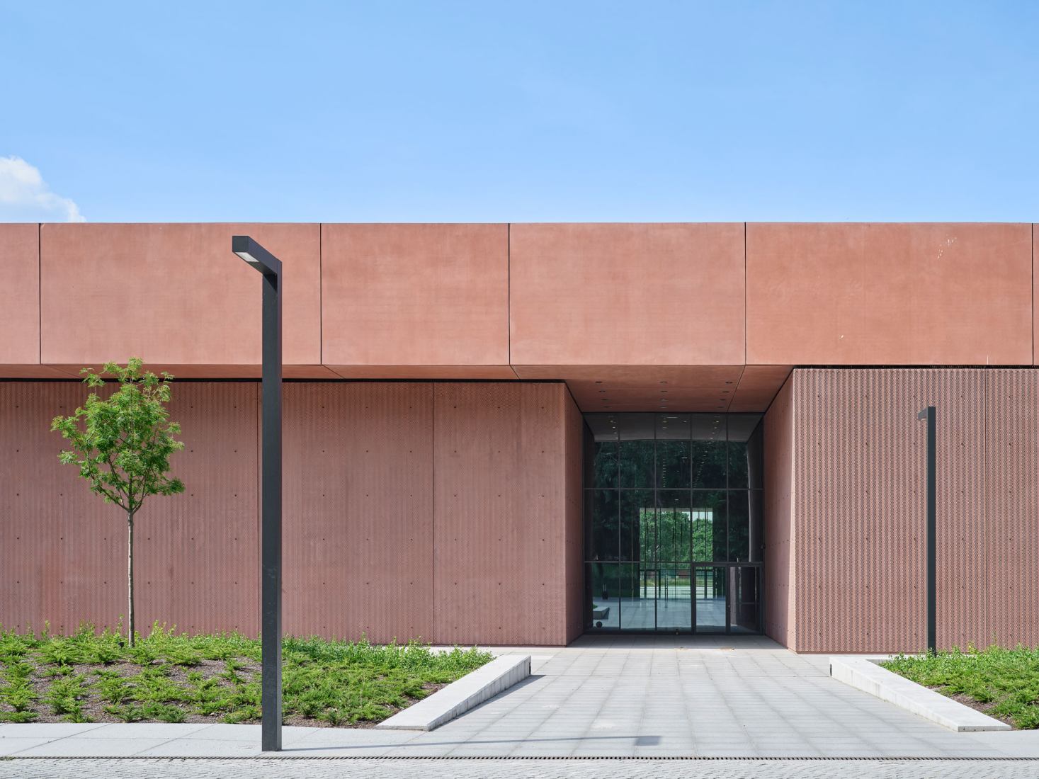 Polish Army Museum South Building by WXCA. Photograph by Marcin Czechowicz