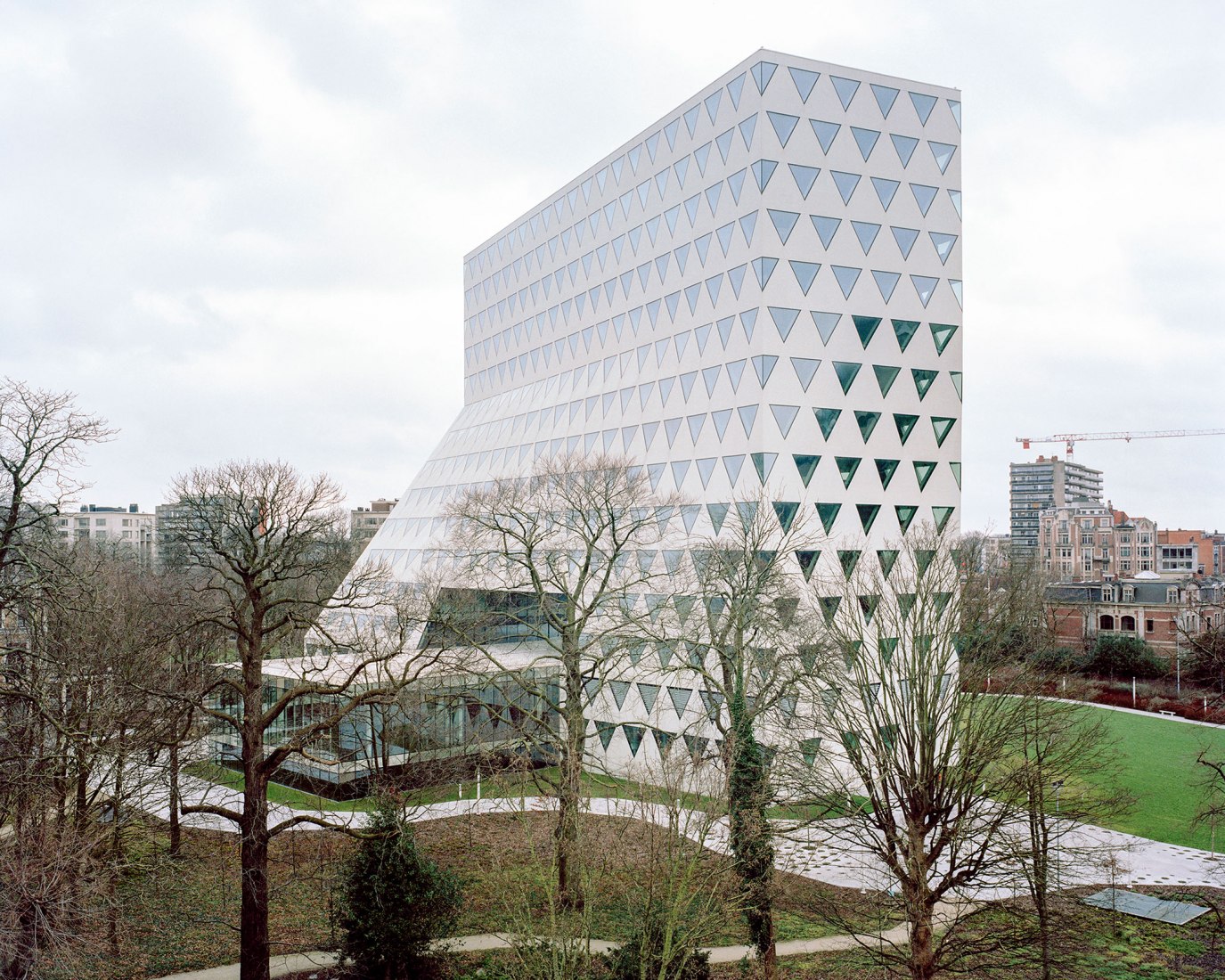 Headquarters of the Province of Antwerp by Xaveer De Geyter Architects. Photograph by Maxime Delvaux.