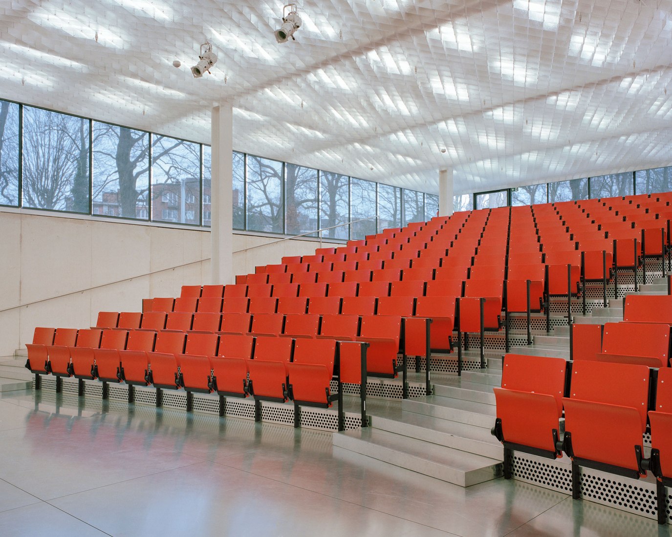 Headquarters of the Province of Antwerp by Xaveer De Geyter Architects. Photograph by Maxime Delvaux.