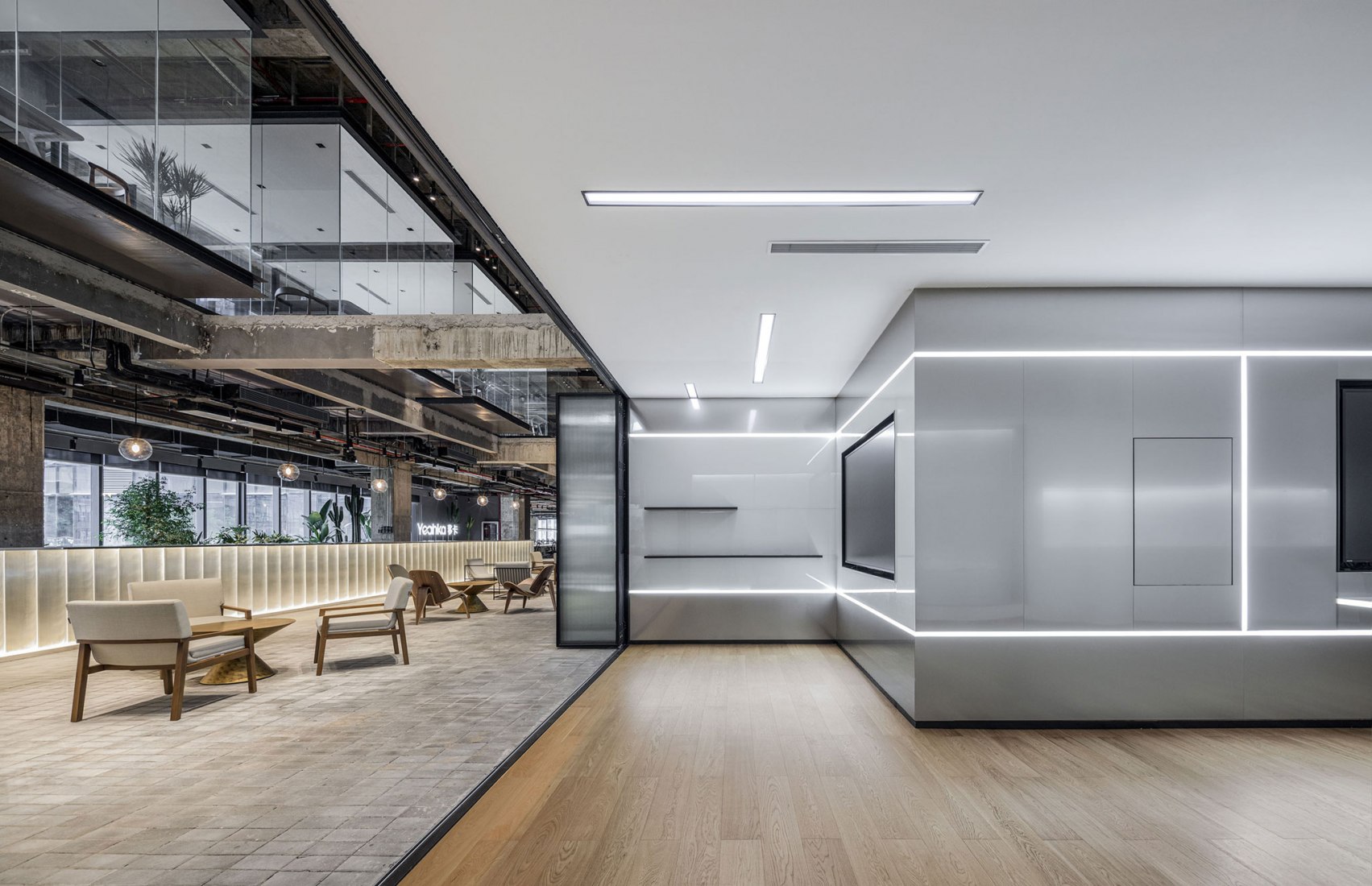 Shenzhen Yeahka C4 Office Design por JSPA Design. Fotografía por Shengliang Su.