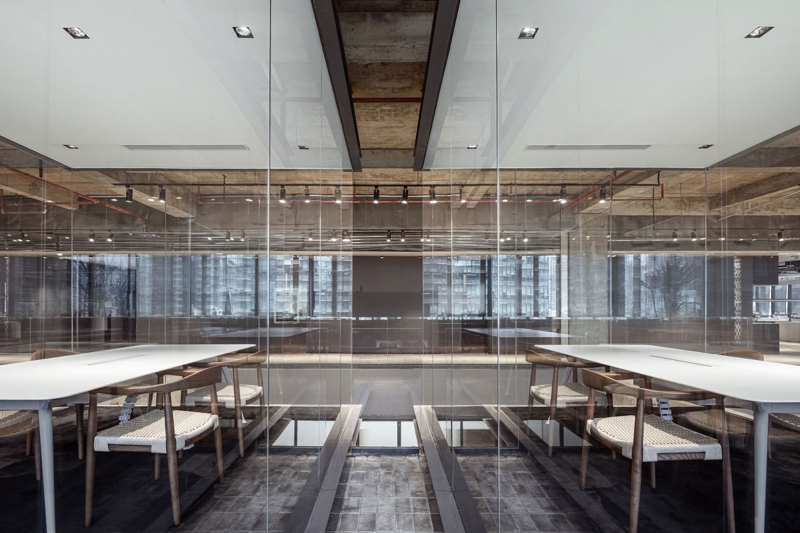Shenzhen Yeahka C4 Office Design por JSPA Design. Fotografía por Shengliang Su.