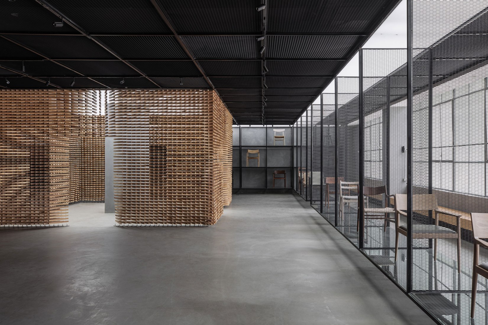 Taller y espacio de exposición de Shenzhen Qizhushe por YI+MU. Fotografía por YI+MU Design Office