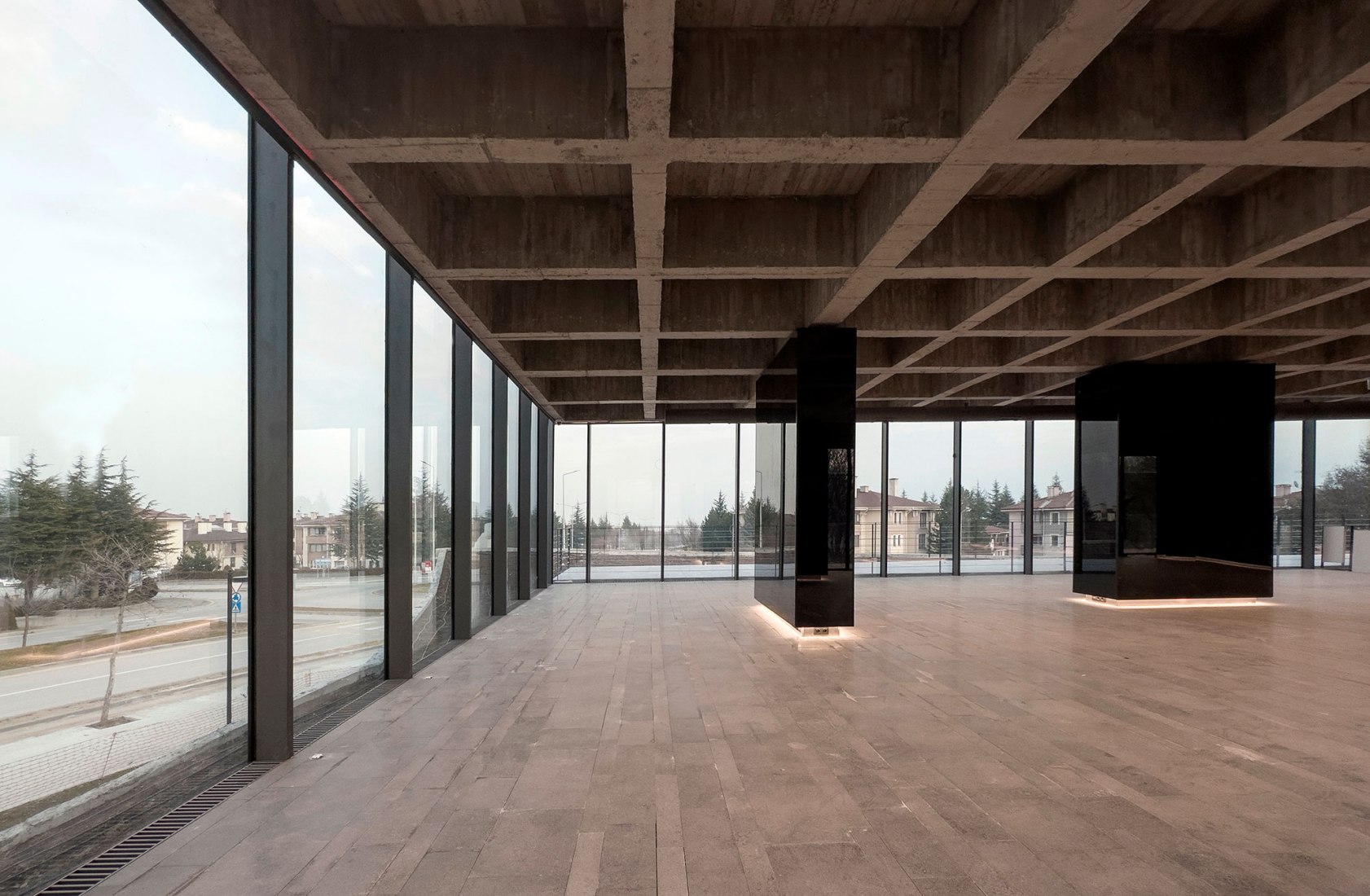 Centro en recuerdo del terremoto de Bolu por YNRDG Architecture. Fotografía por Öner Demircan