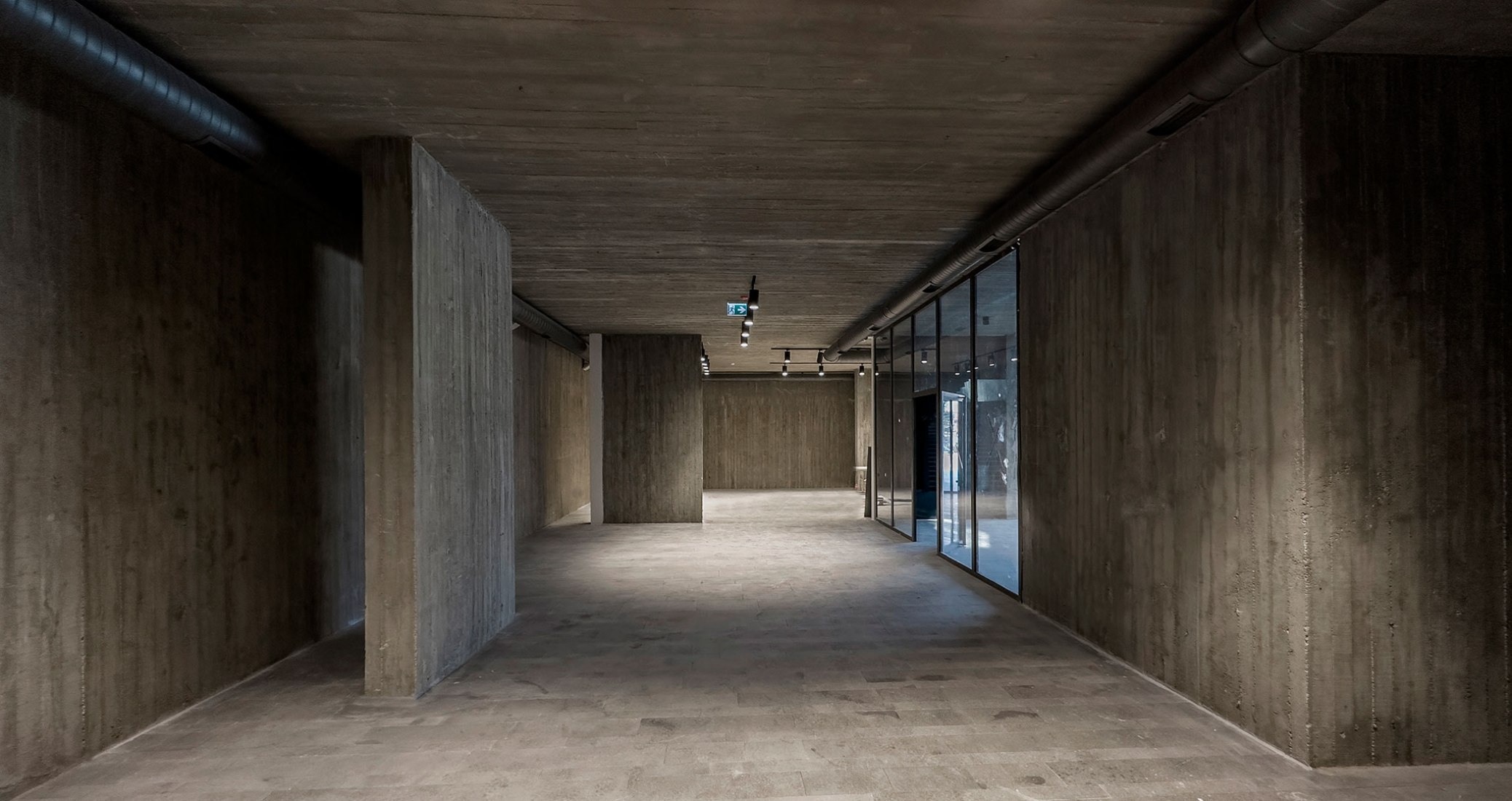 Centro en recuerdo del terremoto de Bolu por YNRDG Architecture. Fotografía por Öner Demircan
