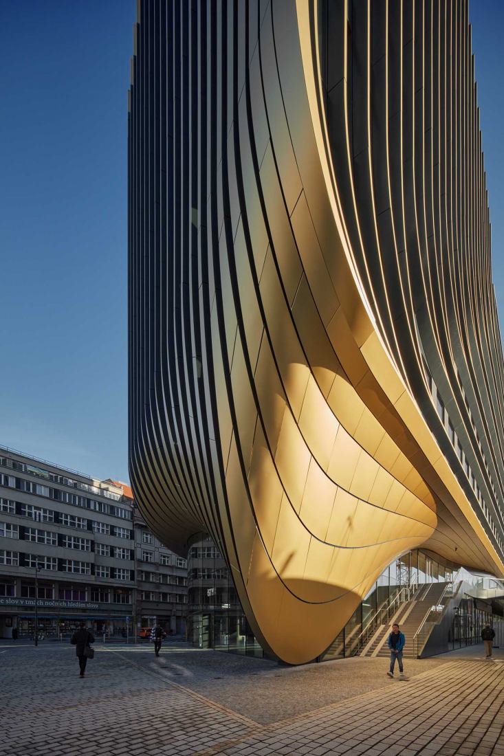 Zaha Hadid Architects completa la construcción de Masaryčka | Sobre ...