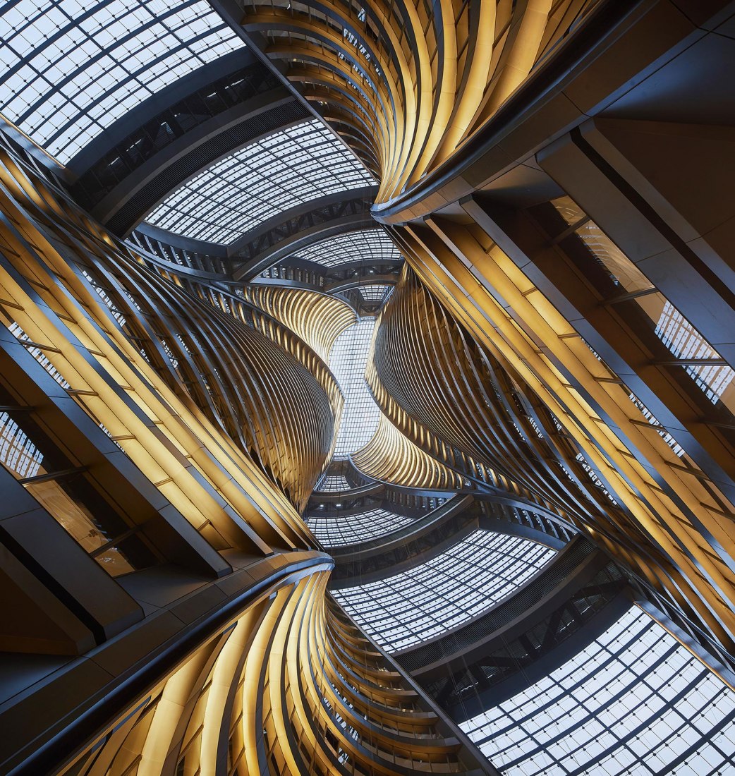 Torre Leeza SOHO de Zaha Hadid Architects. Fotografía por Hufton+Crow