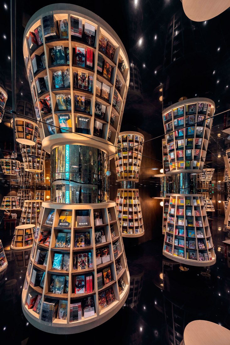 Vestíbulo. Librería Zhongshuge por X+LIVING. Fotografía por Shao Feng.