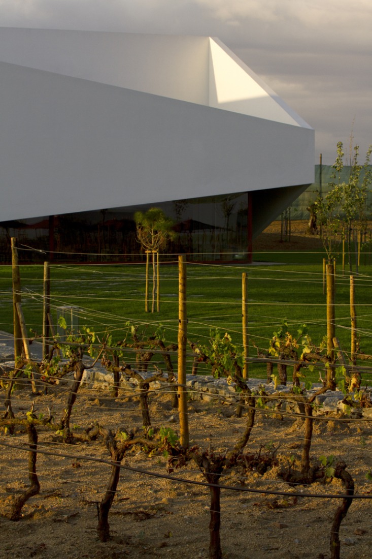 Vineyard´s L’And Vineyards Hotel by PROMONTORIO. Photography © Fernando Guerra | FG+SG.