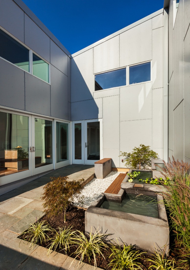 Vista interior, 10 Degree House por Höweler + Yoon Architecture. Fotografía por Jeff Wolfram.