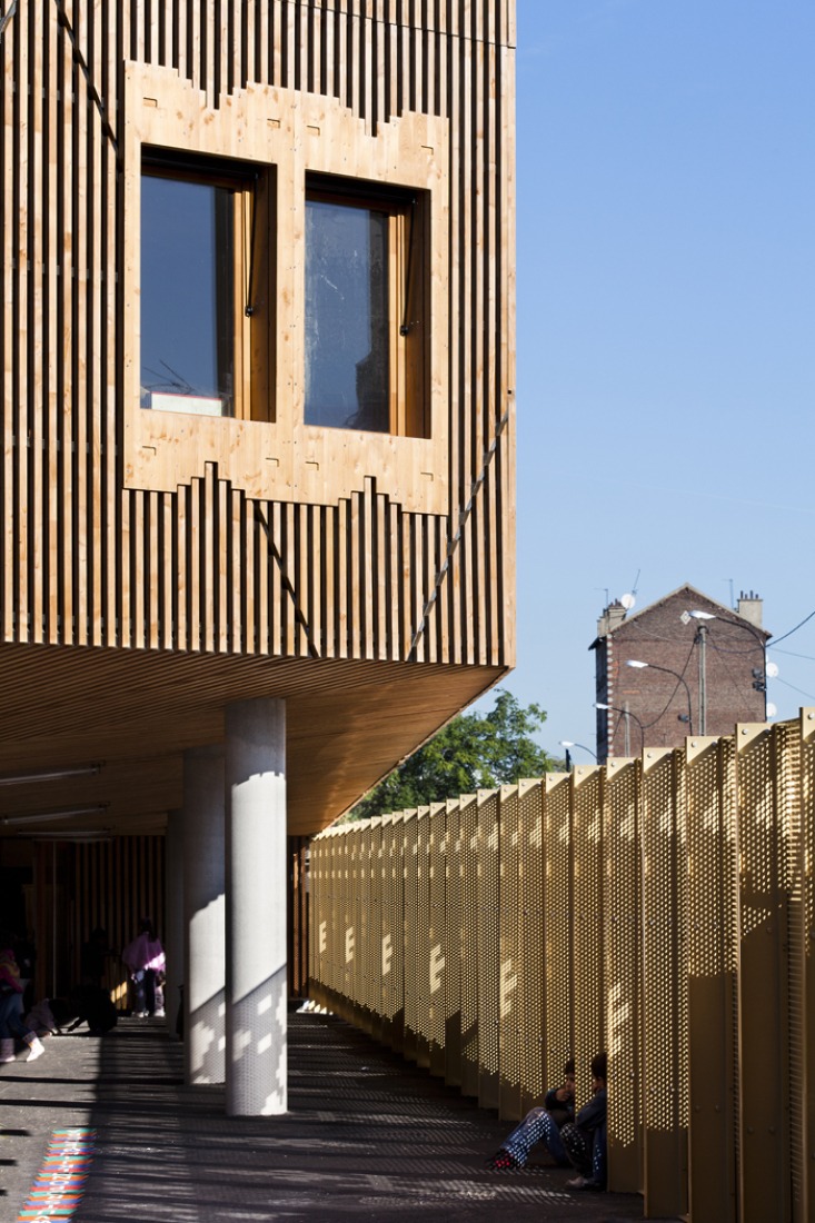 Facade´s detail, Intermunicipal school complex by Vincent Parreira – AAVP Architecture. Photography © Luc Boegly. Courtesy of Metropolis Communication.
