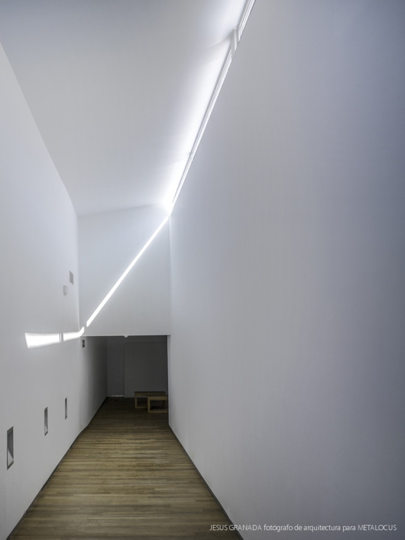 Vista interior. Centro Cerámico de Triana por AF6 Arquitectos. Fotografía © Jesús Granada. 