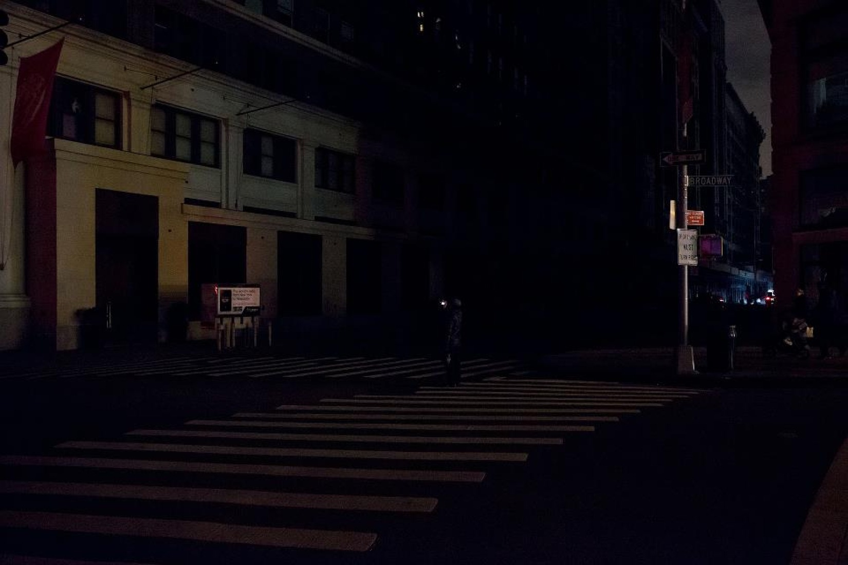 Sandy's Aftermath, New York without power by Iwan Baan. Photography by Iwan Baan.