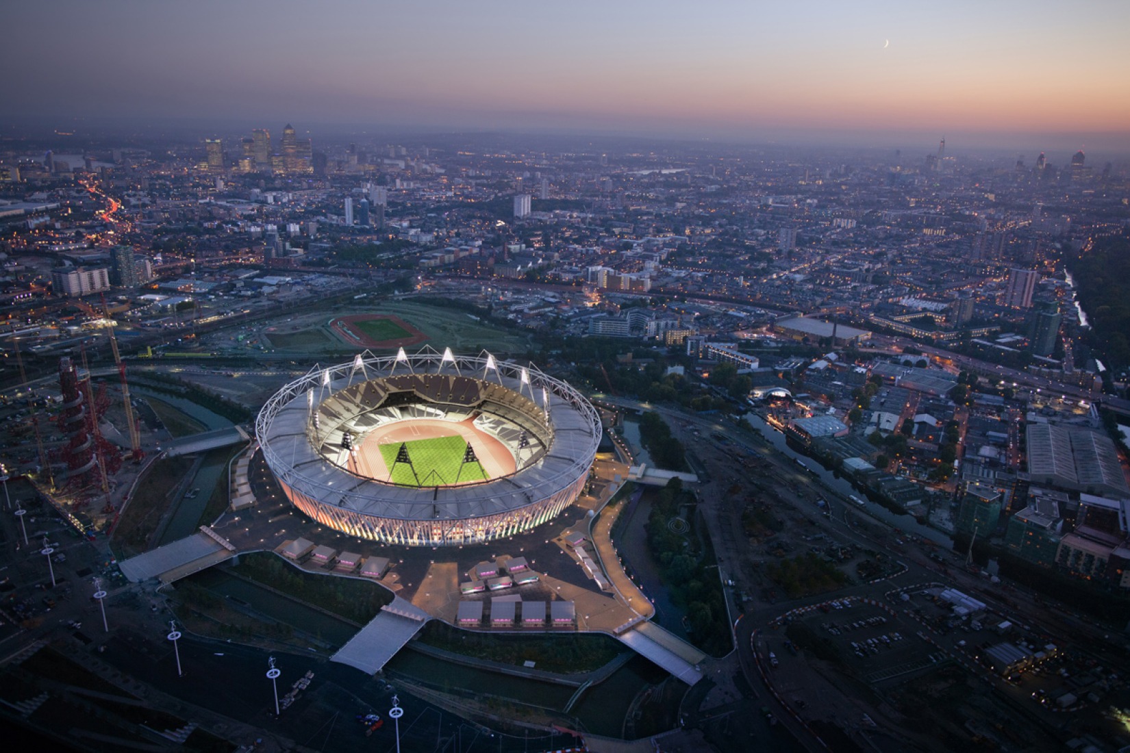 Estadio Olímpico de Londres por Populous.