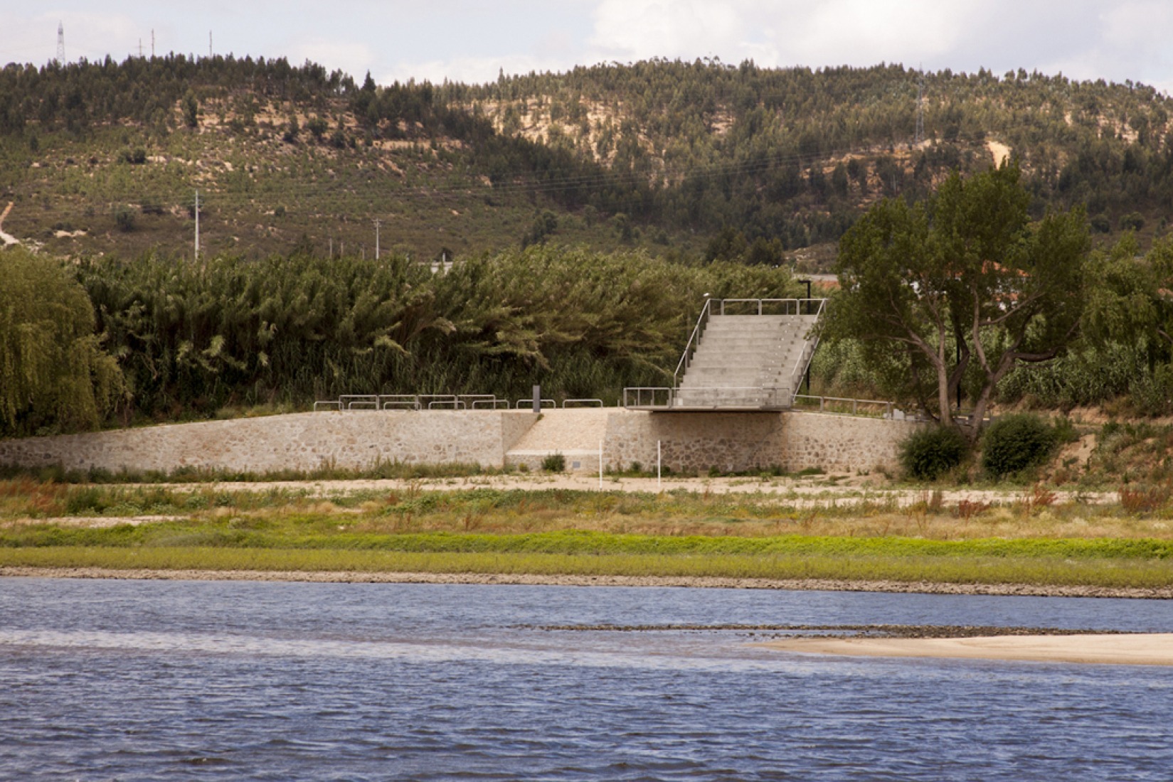 Rio de Moinhos Open Air Theatre by Ateliermob. Photography © Zoraima de Figueiredo