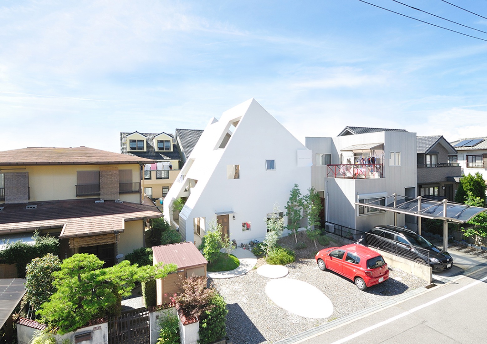 Montblanc House by Studio Velocity. Photography © Kentaro Kurihara.