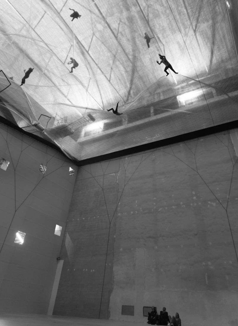 Detalle. On space time foam por Tomás Saraceno. Fotografía © Alessandro Coco.