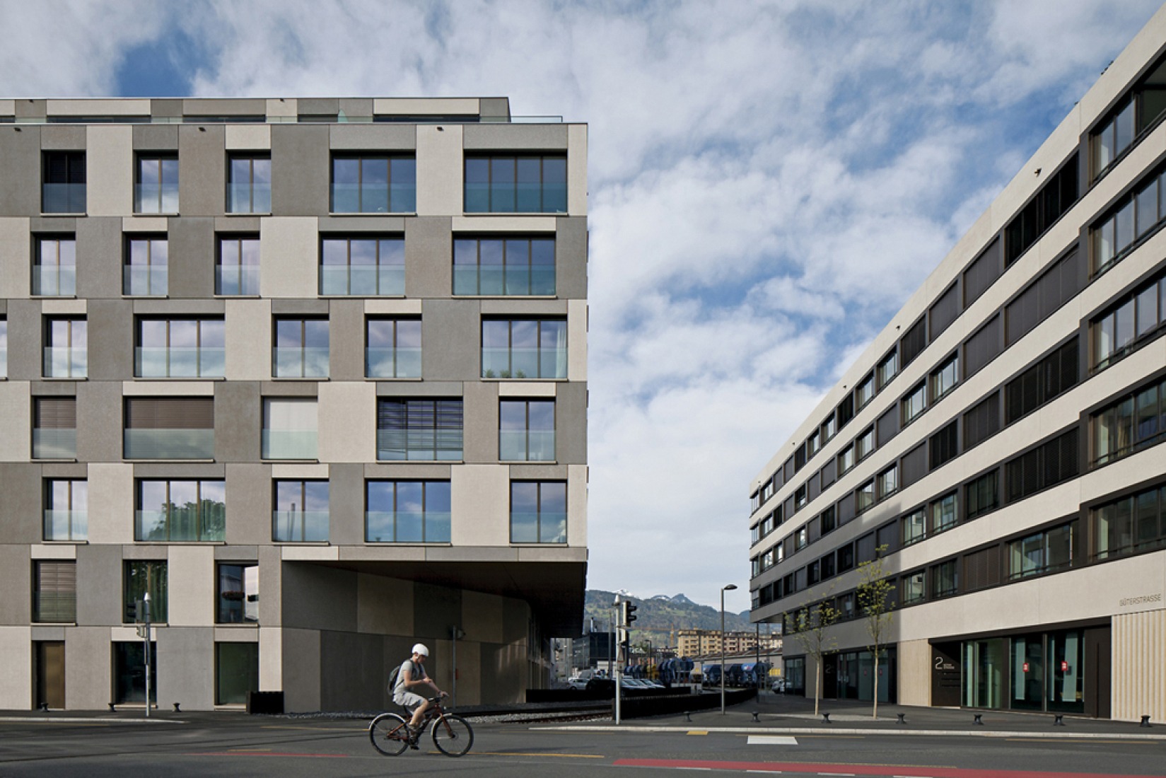  2008-2011. Überbauung Citybay, Lucerne. Switzerland. By Thomas Lussi.