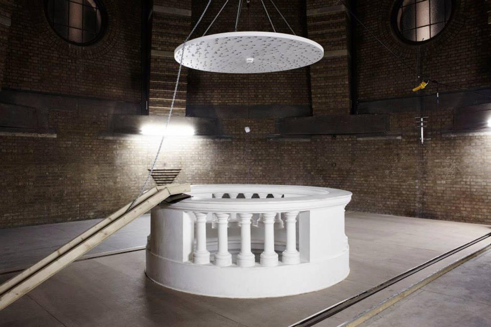 Image of assembly. 23.280, by Omer Arbel. London Design Festival 2013. Courtesy of Omer Arbel.