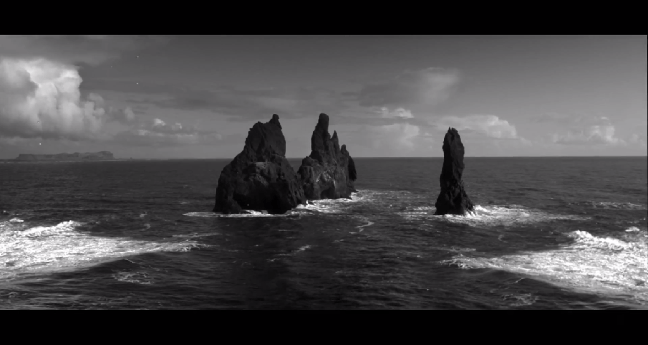 Woodkid - I Love You.
