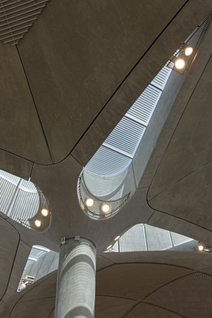 Techo. Aeropuerto Internacional Queen Alia por Foster & Partners.