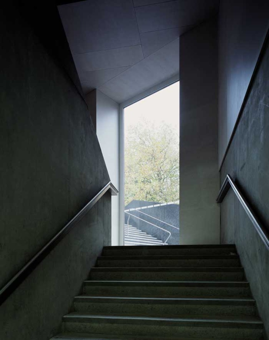 Nottingham Contemporary por Caruso St John Architects. Fotografía © Helene Binet.