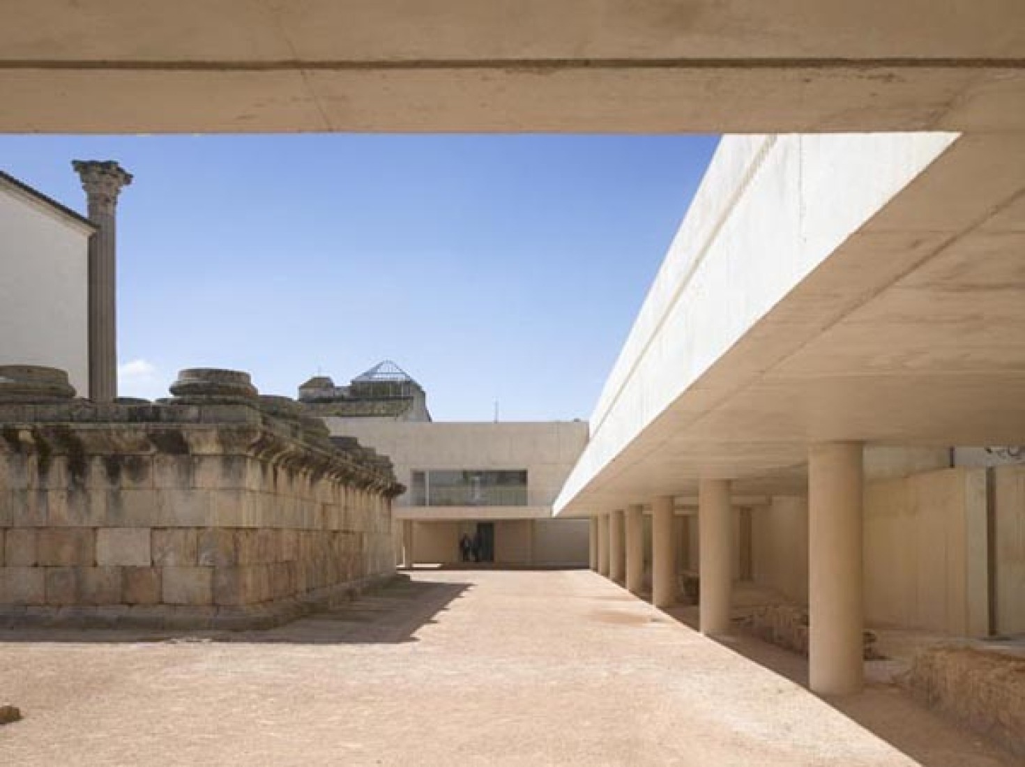 Around the temple of Diana, Mérida, 2008, by JMSG. Image courtesy of Jose María Sánchez García.