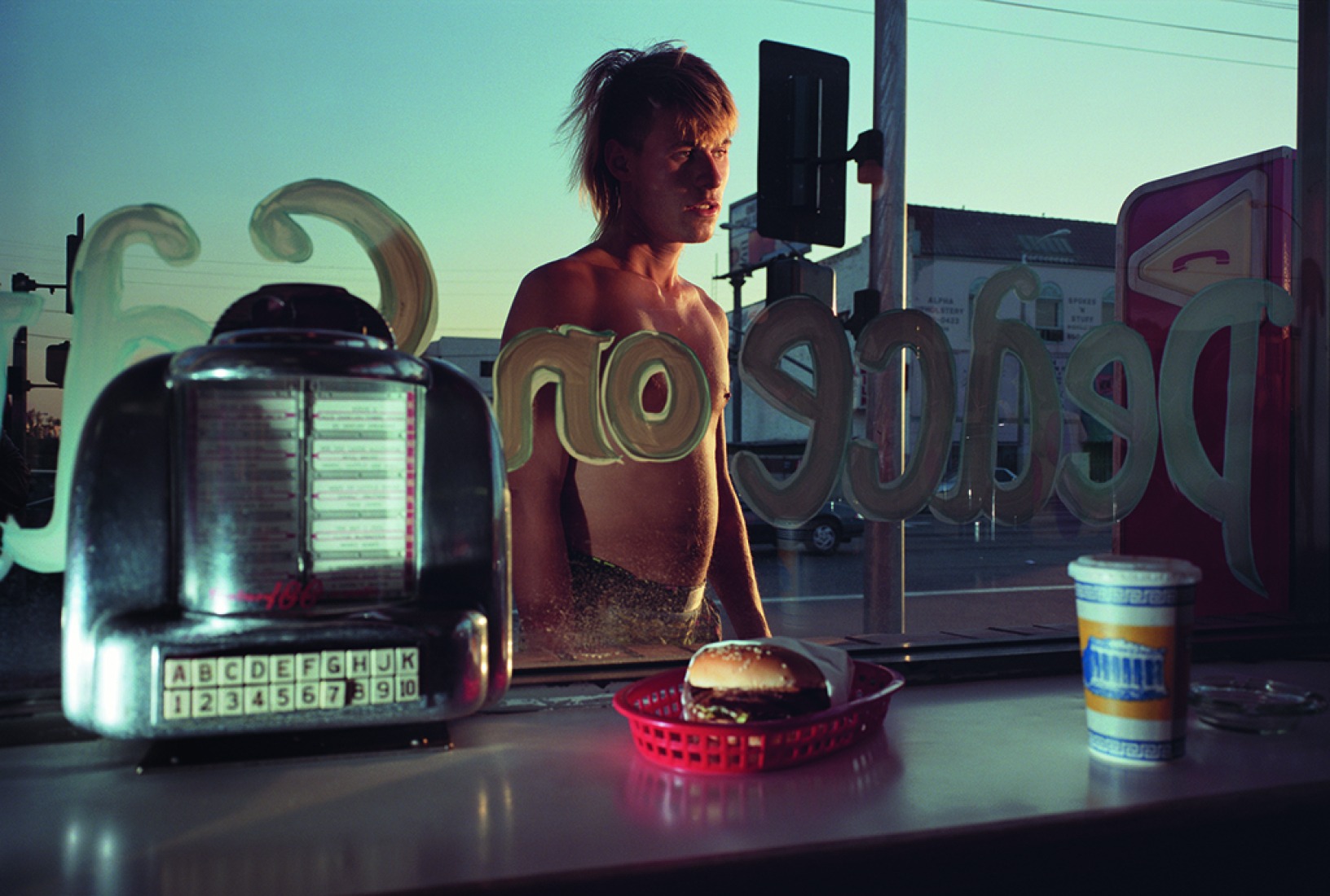 Philip-Lorca diCorcia | METALOCUS