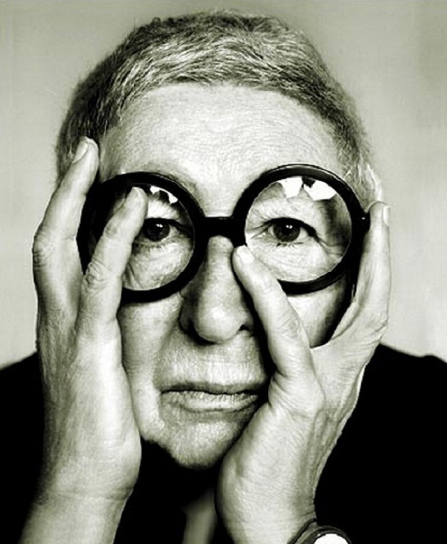 ﻿Gae Aulenti.