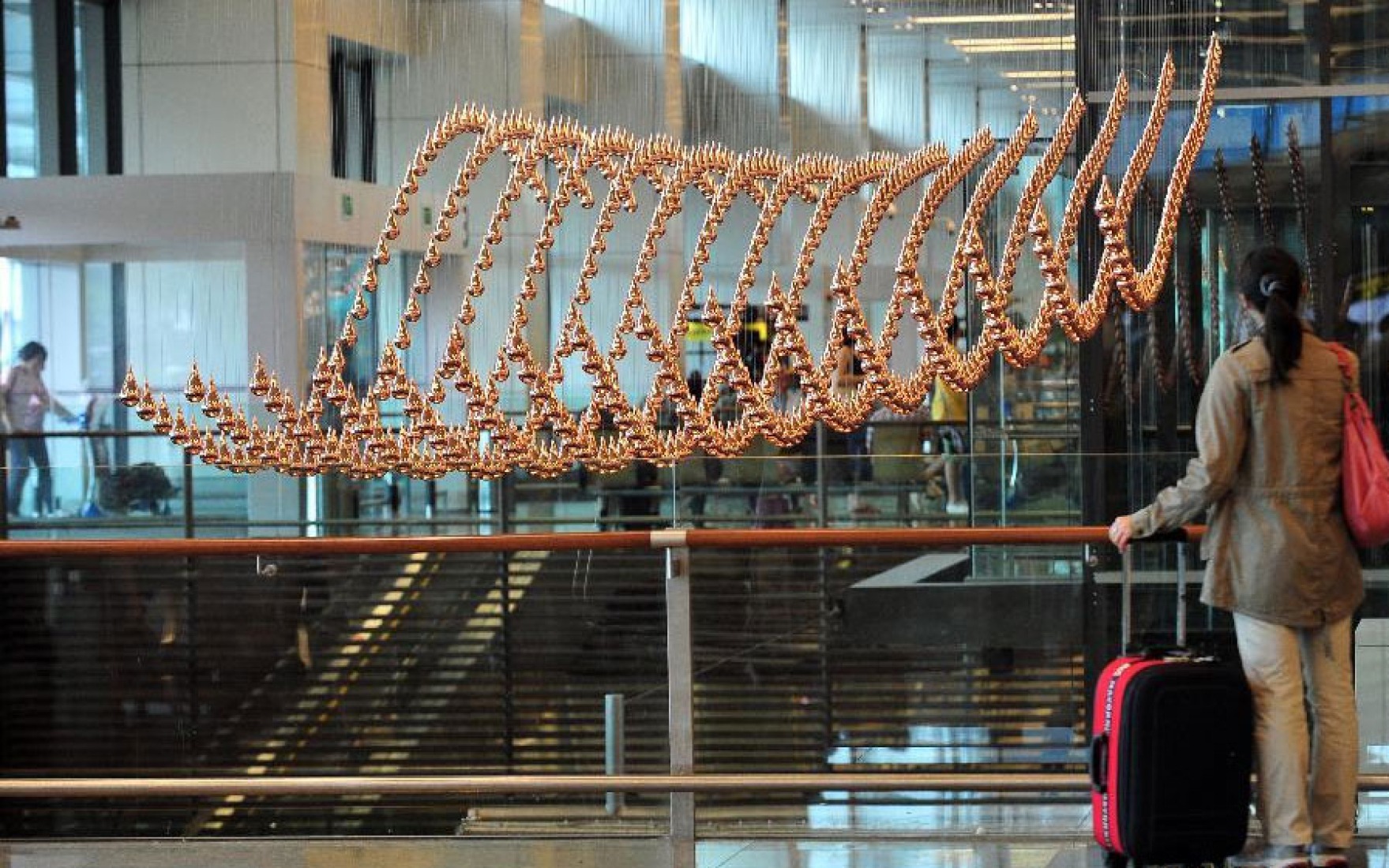 Lluvia Kinética por ART+COM. Changi Aeropuesto de Singapur.