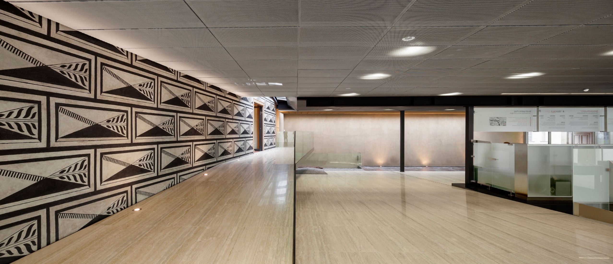 Hall de Entrada a la Galería Nacional de Praga por Josep Lluís Mateo. Fotografía © Adrià Goula. 