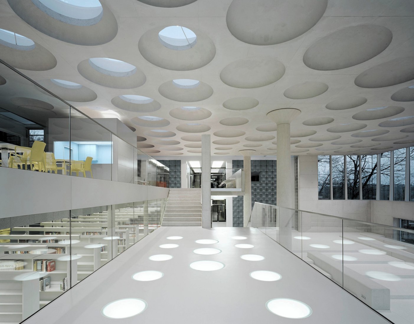 Forum en la Academia Eckenberg por Ecker Architekten. Fotografía © Brigida Gonzalez