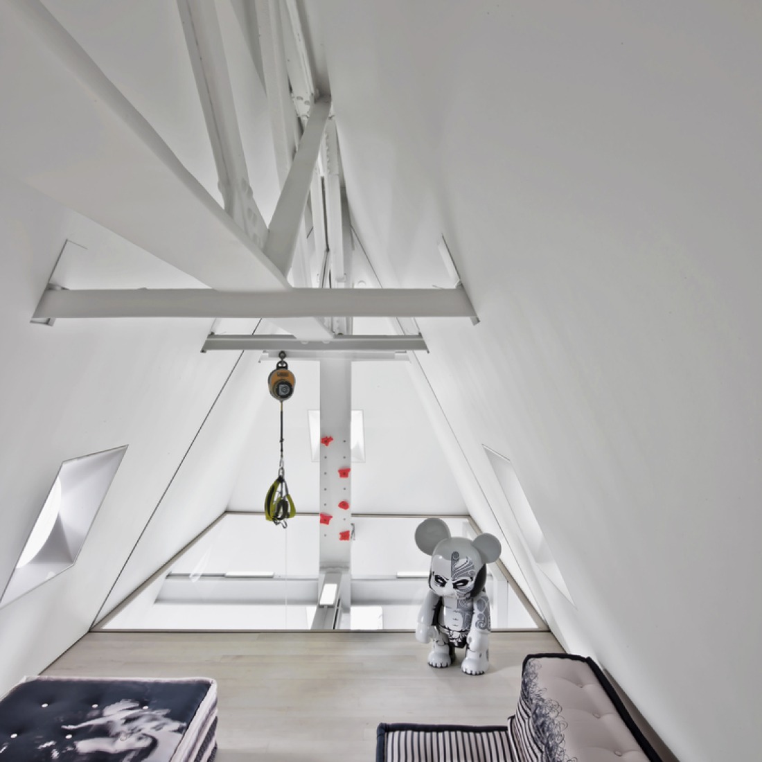 El espacio principal de la vivienda. Skyhouse por David Hotson. 