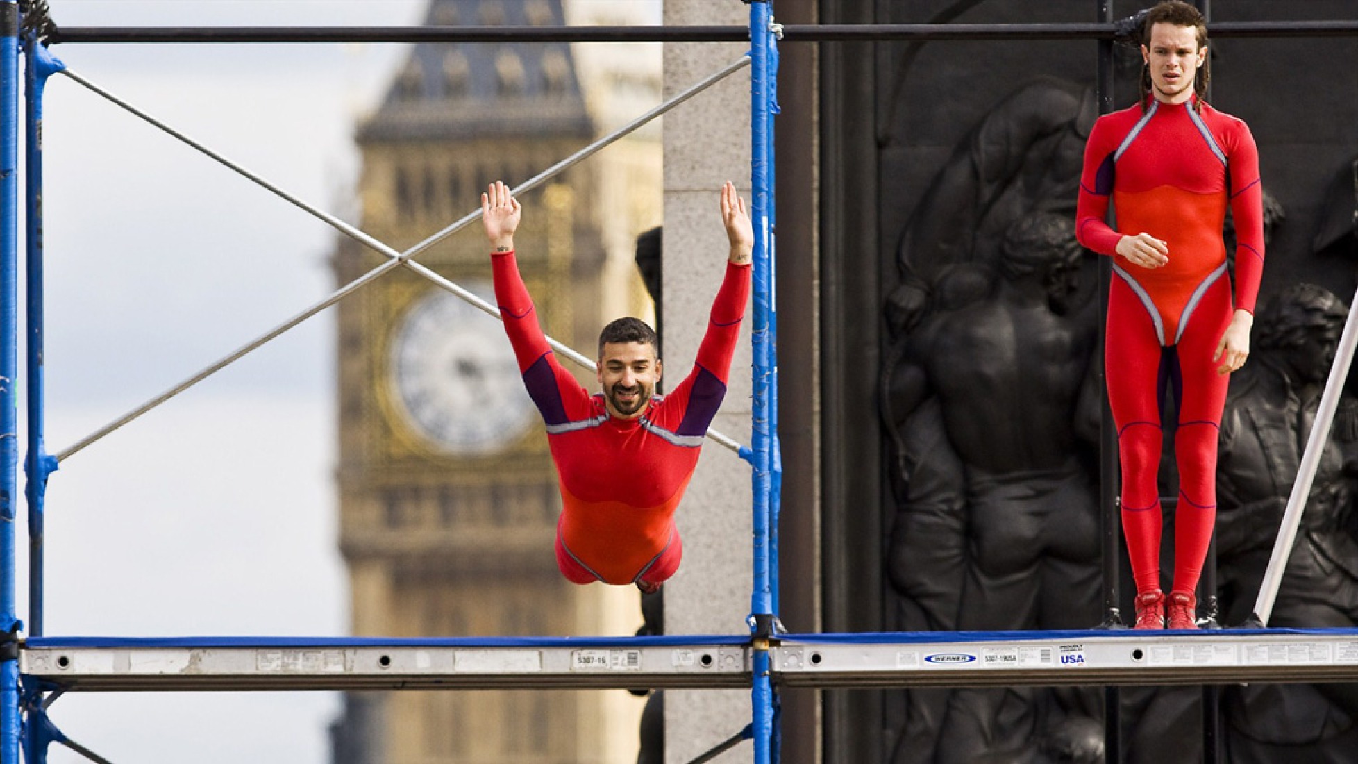 Human Fontain. Surprises: Streb. One Extraordinary Day. Photography: Official London 2012 website.