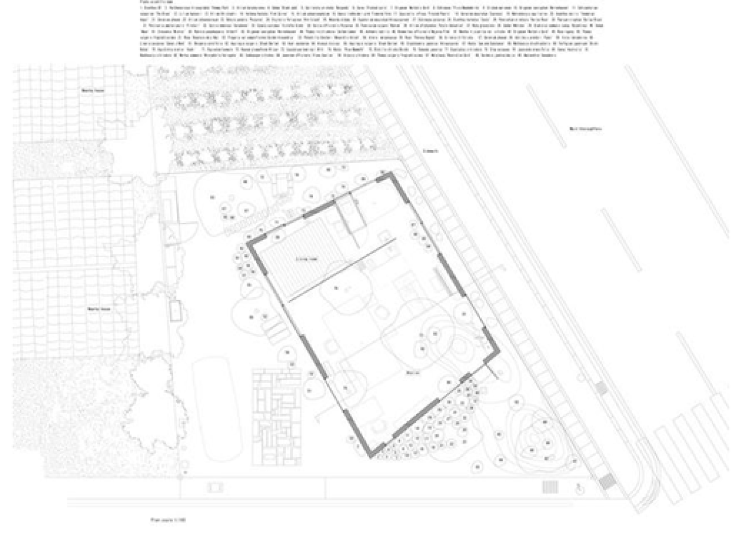 Planta baja, accesos. La casa sin tejado por Takasi Fujino / Ikimono Architects.