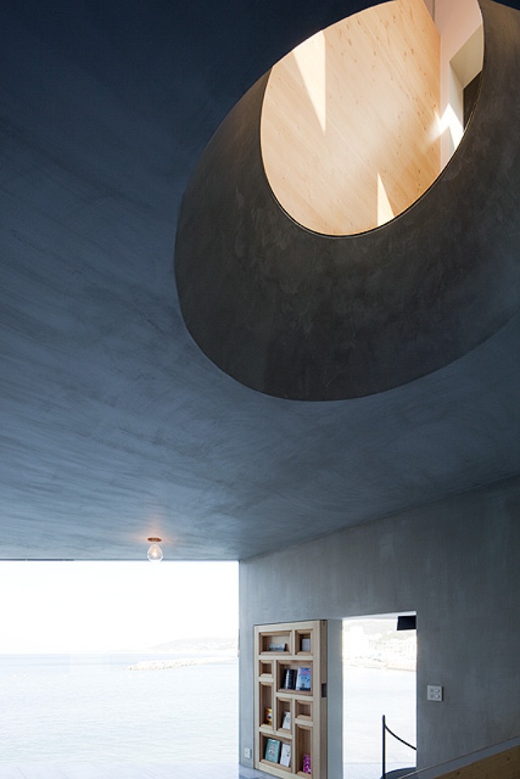 NOWHERE BUT SAJIMA, House by Yasutaka Yoshimura Architects. Photograph © Yasutaka Yoshimura Architects