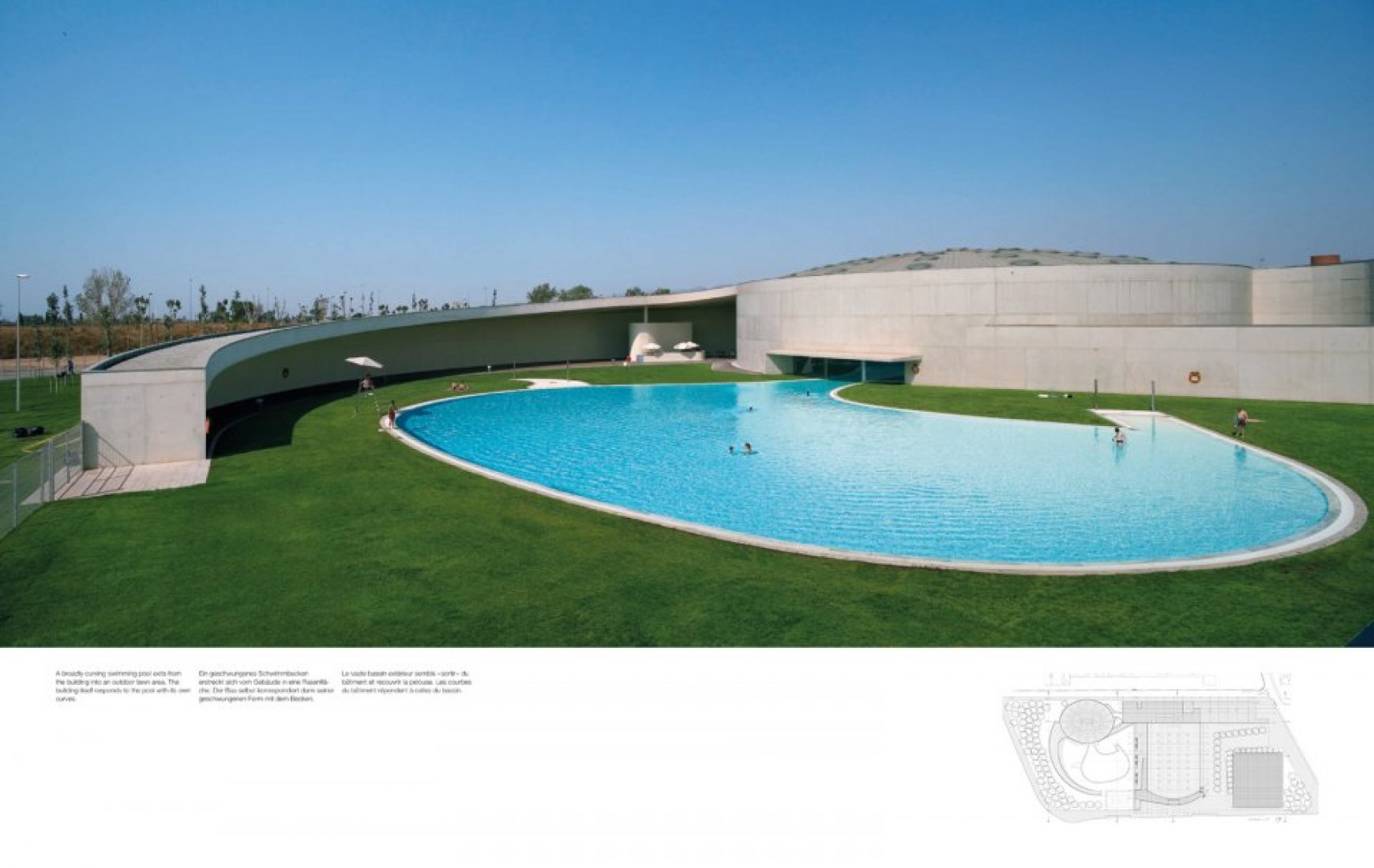 Álvaro Siza. Complete Works 1952-2013 | METALOCUS