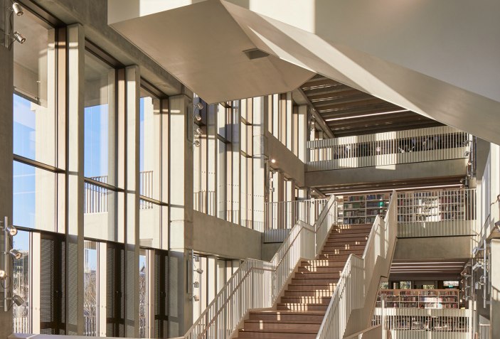 Grafton Architects Completes Town House The Gate At Kingston