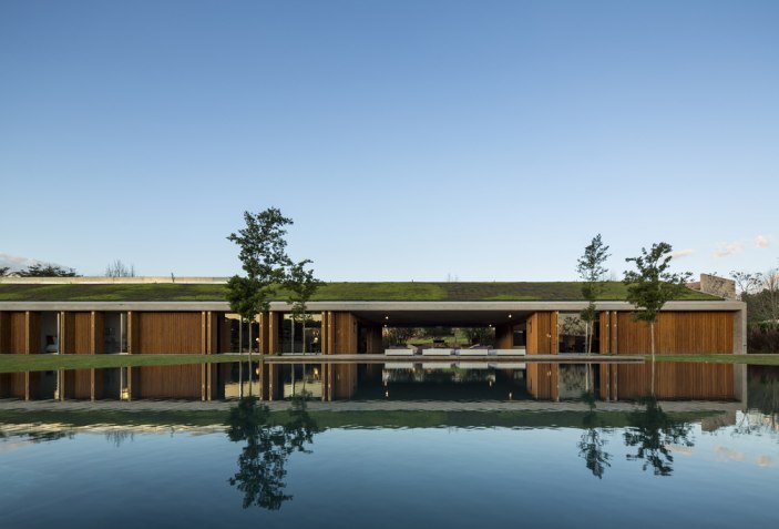 M M House By Studio Mk27 The Strength Of Architecture From 1998