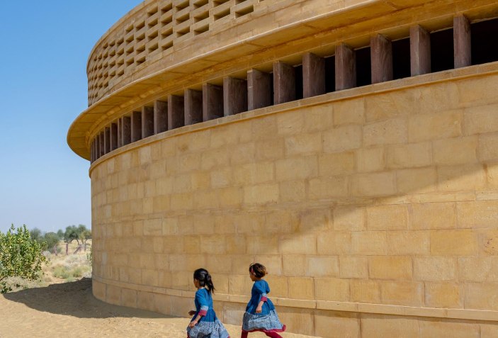An Oasis Of Freedom Rajkumari Ratnavati Girl s School By Diana Kellogg An Oasis Of Freedom Rajkumari Ratnavati Girl s School By Diana Kellogg
