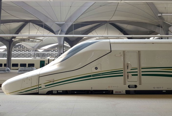 Foster + Partners completes Haramain High Speed Rail | The Strength of ...