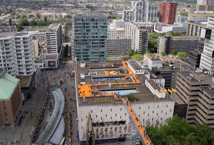 Walking on the heights of the city. Rotterdam Rooftop Walk by MVRDV ...